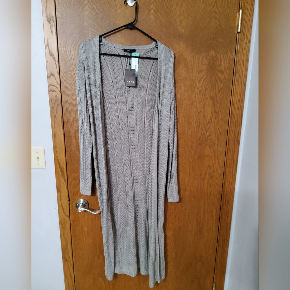 Fate Jaymie Lightweight Duster Cardigan Light Grey Size Large NWT